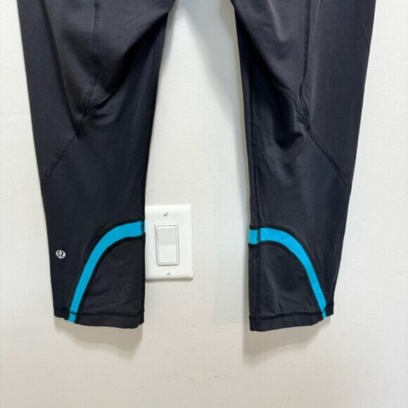Lululemon Run Inspire Crops Size 10 Activewear Workout Yoga Running - Picture 6 of 9